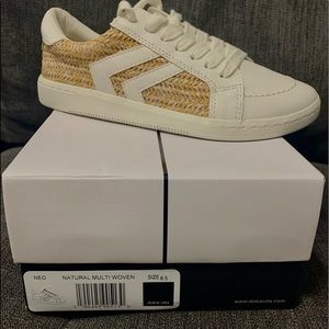 NEW Dolce Vita Womens sneakers size 6.5